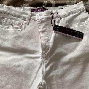 White straight leg jeans. NWT